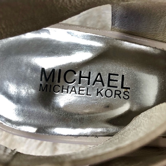 MICHAEL Michael Kors Carla Platform Sandals - Picture 8 of 8